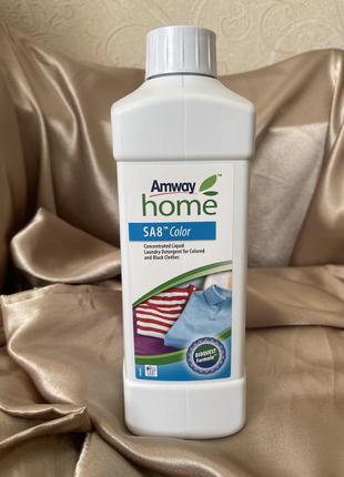 Рідкий засіб для прання кольорового та чорного одягу.