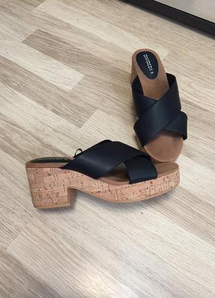 Шльопанці сабо divided 39 розмір