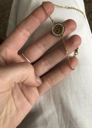 Браслет мед золото буква в именной