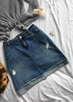 Актуальна асиметрична джинсова спідниця трапеція від f&f1 фото