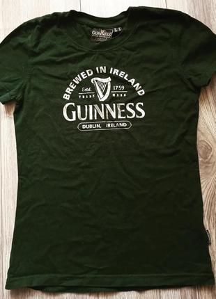 Футболка зелена guinness s