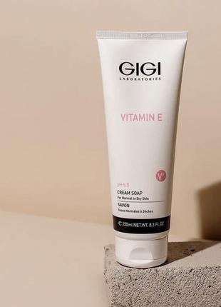 Мило для сухої і нормальної шкіри обличчя vitamin e gigi