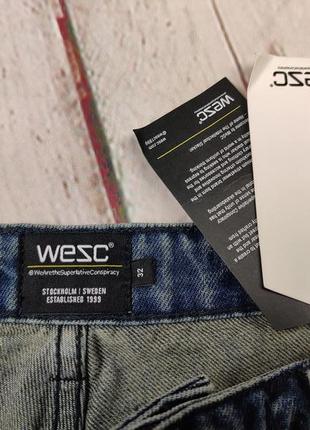 Мужские джинсы синие в пятнах краски разрисованные wesc