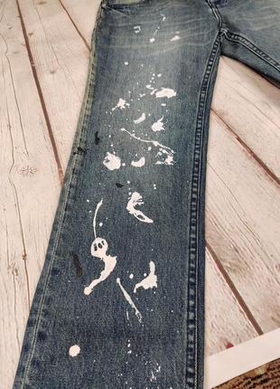 Мужские джинсы синие в пятнах краски разрисованные wesc