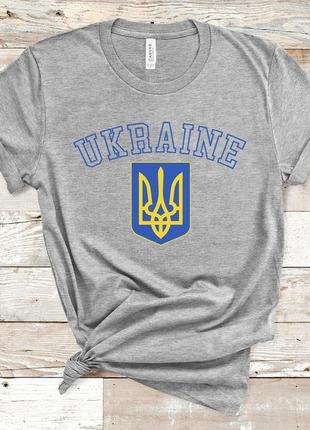 Мужская и женская патриотическая футболка с принтом ukraine, герб украины2 фото