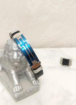 Стильный браслет с крестом. браслет из каучука и стали