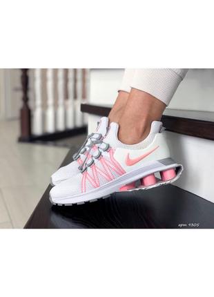 Кросівки жіночі nike shox gravity білі, рожеві / кросівки жіночі найк білі кроси рожеві