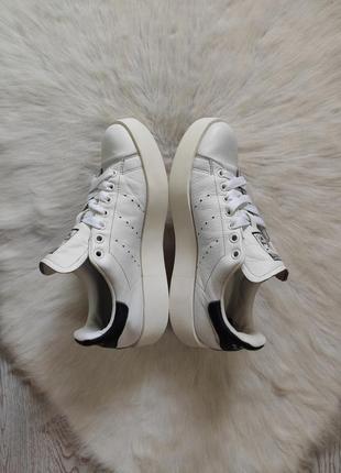 Белые натуральные кожаные кроссовки кеды на высокой подошве платформе adidas stan smith3 фото