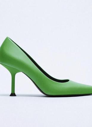 Туфлі човники на підборах яскраві zara оригінал