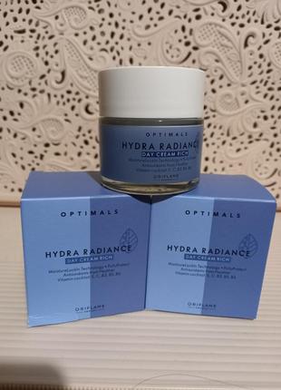 Зволожуючий крем для сухої шкіри optimals hydra radiance оріфлейм код 425883 фото