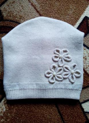 Теплая шапка