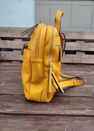 Рюкзак gerry weber talk different ii backpack yellow стильний рюкзак6 фото