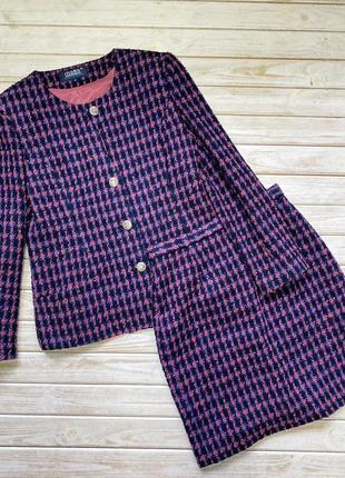 Шикарный костюм (пиджак и юбка) starmin