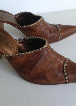 Італійські шльопанці vero cuoio, розмір 36