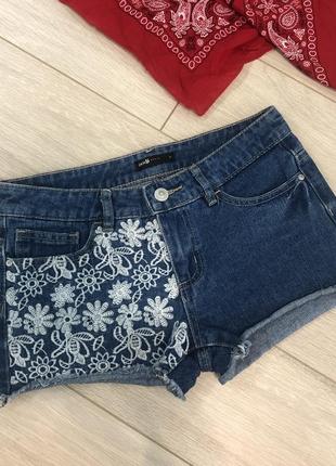 Шорты