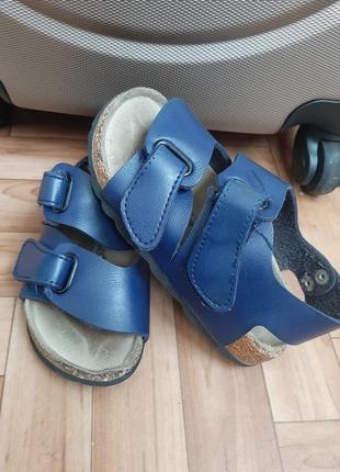 Брендові сандалі на хлопчика betula