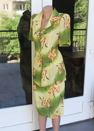 Костюм женский юбочный летний зеленый жакет и юбка код п1912 фото
