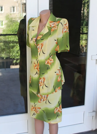 Костюм женский юбочный летний зеленый жакет и юбка код п1913 фото