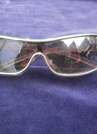 Продам солнцезащитные очки