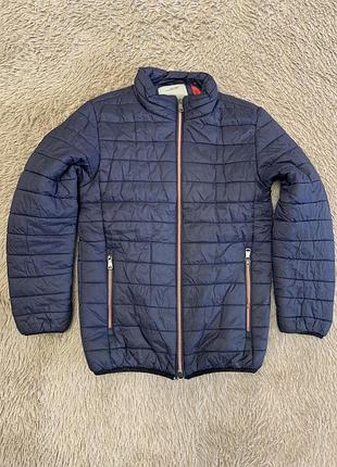 Куртка весна/осінь.