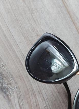 Очки солнцезащитные, женские.