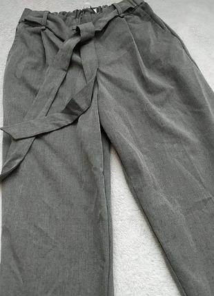 Класичні брюки pull and bear 5