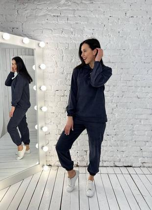 Костюм прогулочный микровельвет