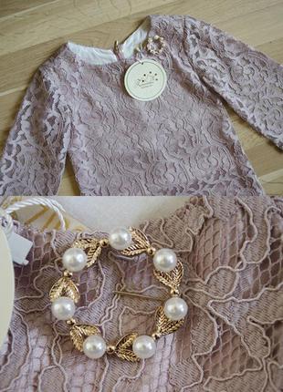 Фірмова вишукана мереживна сукня\платье\плаття з брошкою