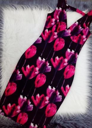 Неопренове плаття міді з квітковим принтом від quiz5 фото