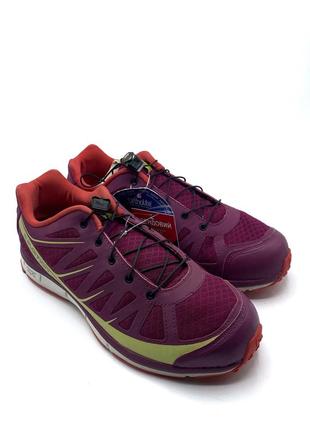 Оригінальні жіночі кросівки salomon