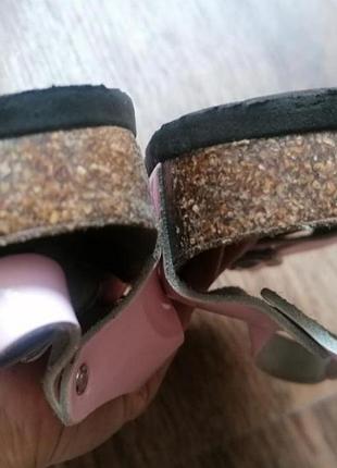 Босоніжки, сандалі 2