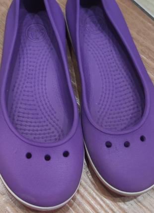 Кроксы crocs j1