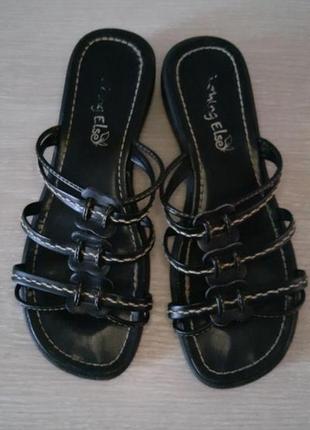 Женские шлепки