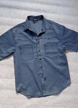 Чоловіча джинсова сорочка з коротким рукавом3 фото