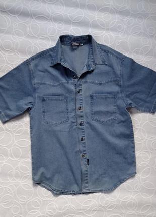 Чоловіча джинсова сорочка з коротким рукавом4 фото