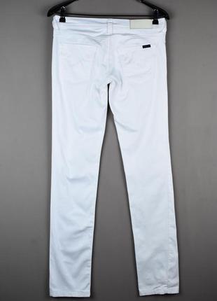 Стильные белые брюки от only5 фото