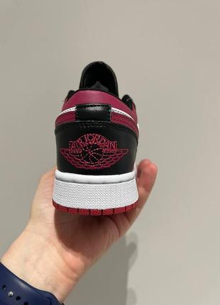 Женские кроссовки nike air jordan 1 low bred toe 36-37-38-39-40-412 фото