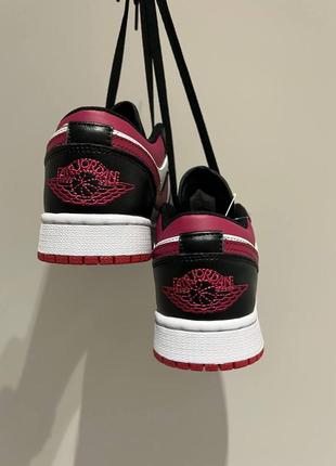 Женские кроссовки nike air jordan 1 low bred toe 36-37-38-39-40-413 фото