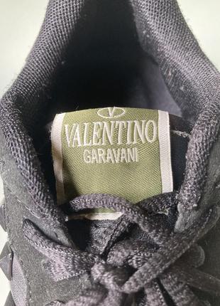 Женсике кроссовки valentino original10 фото