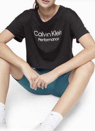 Футболка calvin klein performance , укорочённая футболка calvin1 фото