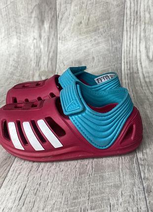 Adidas дитячі сандалі оригінал 23 розмір