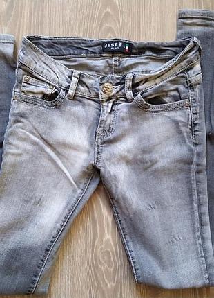 Джинси