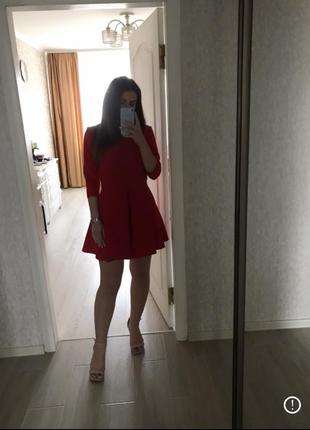 Платье красное, с-м(42-44)