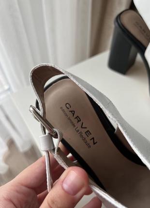 Новые кожаные белые босоножки 39-40 р. carven5 фото