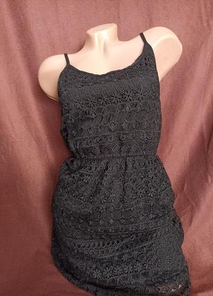 Чорне плаття