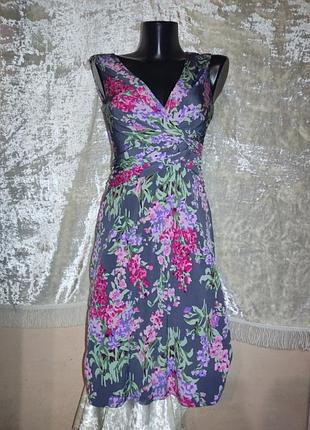 Милйшее платье с цветочным принтом laura ashley
