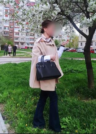 Женская накидка пончо