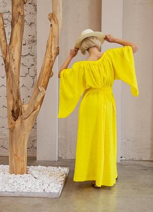 Желтое платье макси оверсайз с широкими длинными рукавами и поясом из натурального льна4 фото