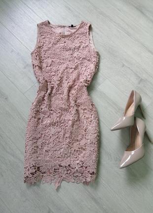 Шикарное гипюровое платье от warehouse. размер m-l