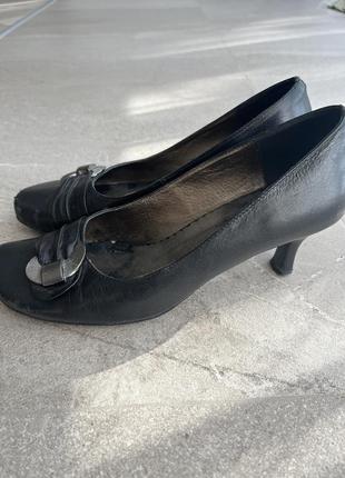 Туфлі черевики